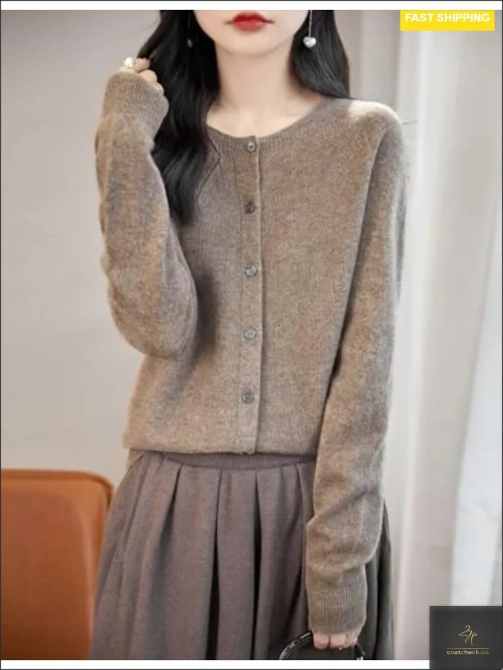 100% Merino Wool Crewneck Cardigan Sweater Long Sleeve Seamless Knit